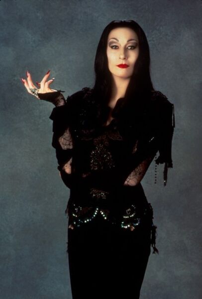 Morticia Addams - Wikipedia