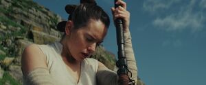 Rey trains with her staff 4