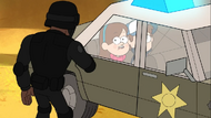 S2e11 closing door