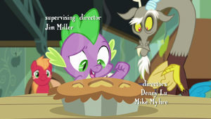 Spike bake the invitation inside S8E10