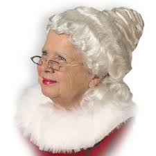 How old is sale santa claus wife