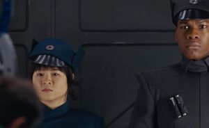 Rose and Finn TLJ