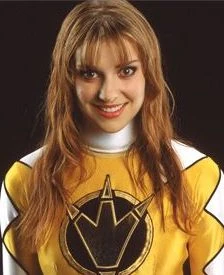 emma lahana power rangers dino trueno