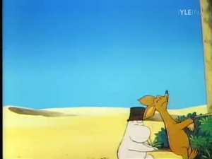 Sniff and Moominpappa (The camel set off on a running leg)