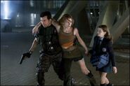 Carlos with Alice and Angela in Resident Evil: Apocalypse