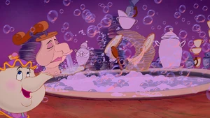 "It's a guest! It's a guest!"