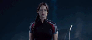 THG Katniss bows to the gamemakers