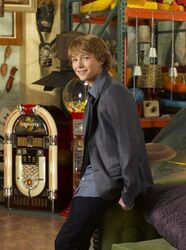 Sterling-knight-sonny-with-a-chance-03