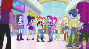 Starlight and Mane Seven surrounded by witnesses EGS3