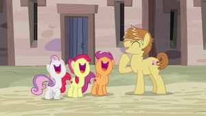 Feather Bangs and Crusaders laughing together S7E8