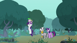 Twilight and Spike carry friends to safety S8E11