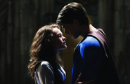 Superman gives Lois Lane a flight to remember