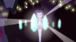 Rarity using her superpowers to set up the Crystal Gala in order to save Camp Everfree from closing down