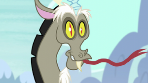 Discord hissing like a snake S5E22