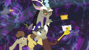 Discord and Mail Pony