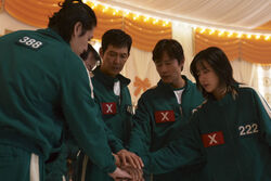 Squid Game 2 - Gi-hun's Team Mingle