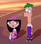 Ferb le da un pañuelo a Isabella