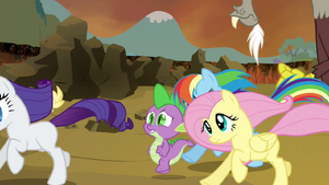 Main cast, Spike and Discord running S4E26