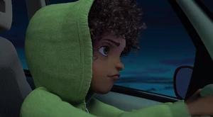 Tip puts her hood up