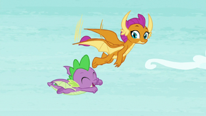 Smolder and Spike flying together S8E24