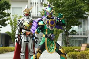 Ryugen and Gaim Kiwami Arms.