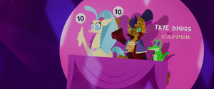 Capper giving a score of 10 MLPTM