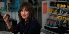 Joyce greeting her boyfriend, Bob Newby.