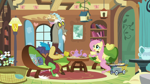 Fluttershy offers Discord carrot-ginger sandwiches S7E12