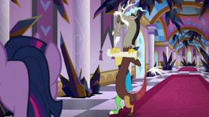 Discord rolling up coronation banner S9E2