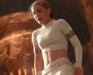 Padme's Geonosis outfit without wrap