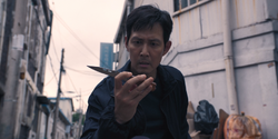 Squid Game 2 - Gi-hun finds Woo-seok's knife EP1