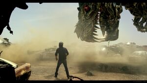 Transformers-The-Last-Knight-Theatrical-Trailer-2-218