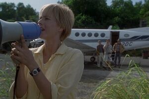 Tea Leoni as Amanda Kirby in Jurassic Park III - 2321