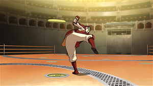 Bolin playing in a pro-bending match.