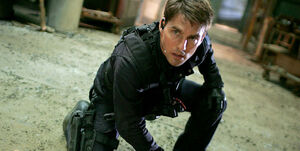 Tom-cruise-as-ethan-hunt-in-mission-impossible