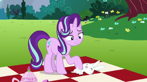 Starlight playing with Angel S6E6