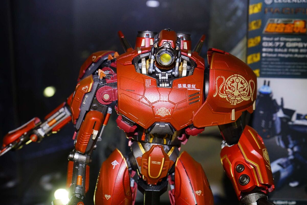 Soul of chogokin sales striker eureka