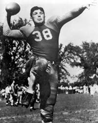 Arnie Herber is considered as the first great QB #arnieherber #greenba