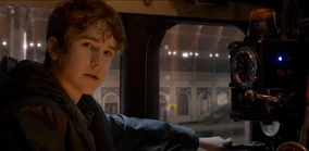 Jonathan commandeers a train (Paddington 2)