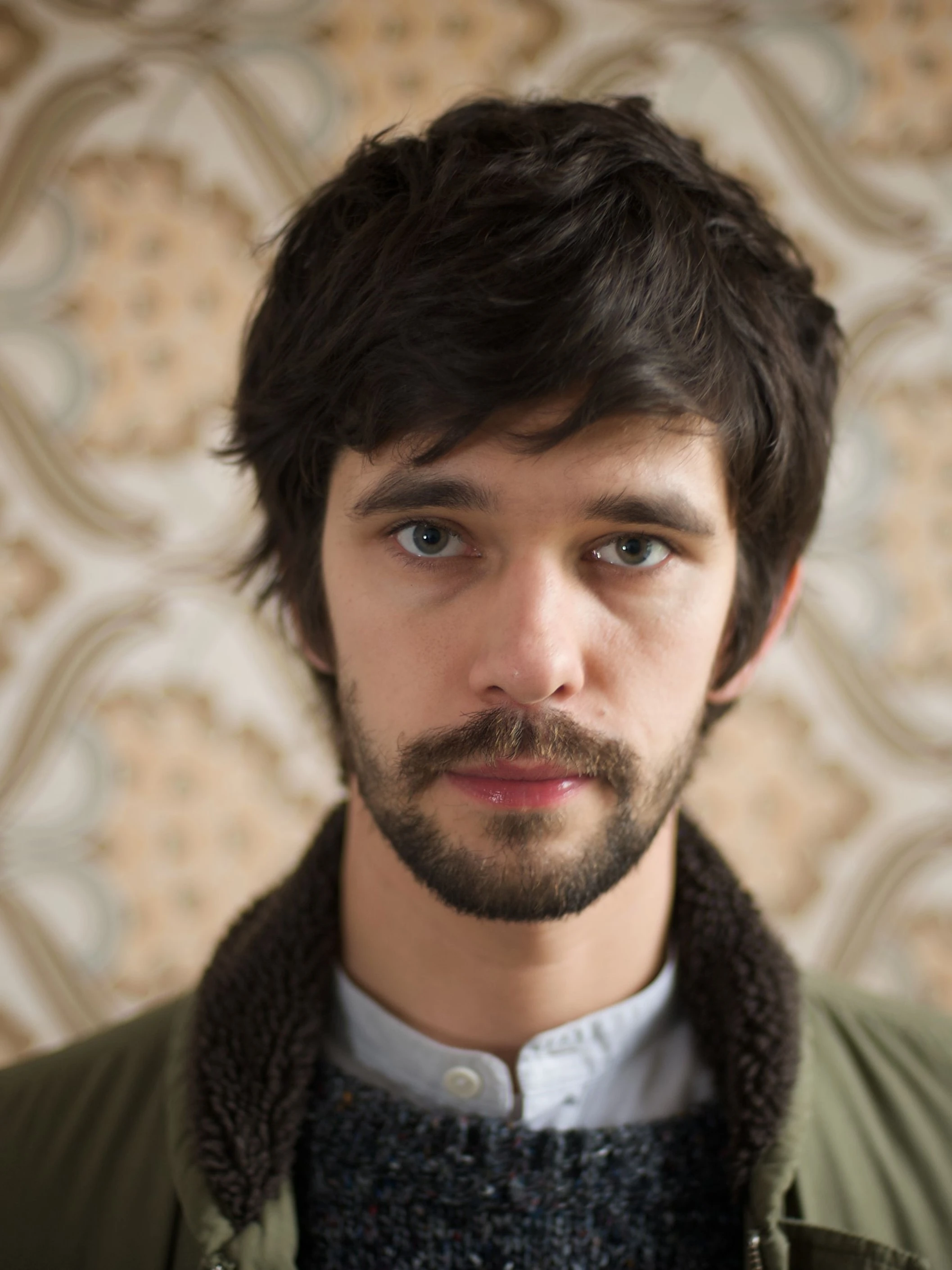 Ben Whishaw Said Therapy Helped Overcome How He 'Hated' Being Gay |  Advocate.com, image size:2115x2820