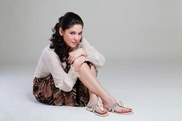 Ayesha-Omer-781437