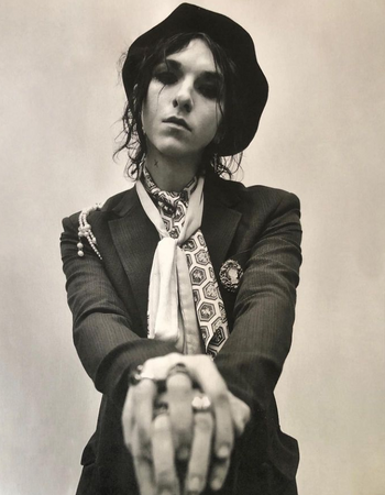 Emerson Barrett | Palaye Royale Wiki | Fandom