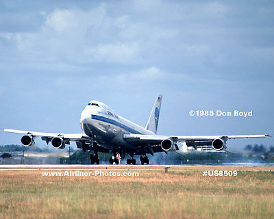 1983/1984　パンナム/PAN AM　機内誌「クリッパー/CLIPPER」 ファイル:Pan Am Boeing 747-100 Clipper Unity.jpg - Wikipedia