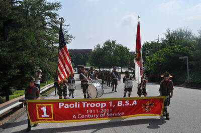 20110530Memorial-Day-Parade-M