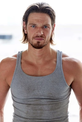 Jon Beavers | Paradise Wiki | Fandom