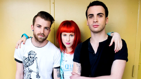 Paramore promo16.png