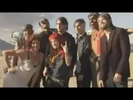 Paramore- crushcrushcrush (Beyond The Video)-2