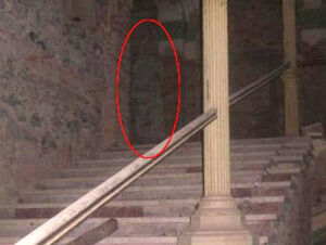 Decebal-hotel-ghost.jpg