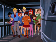 Mystery Inc. backed with Pussycats