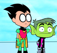 Robin shuts beast boy's mouth